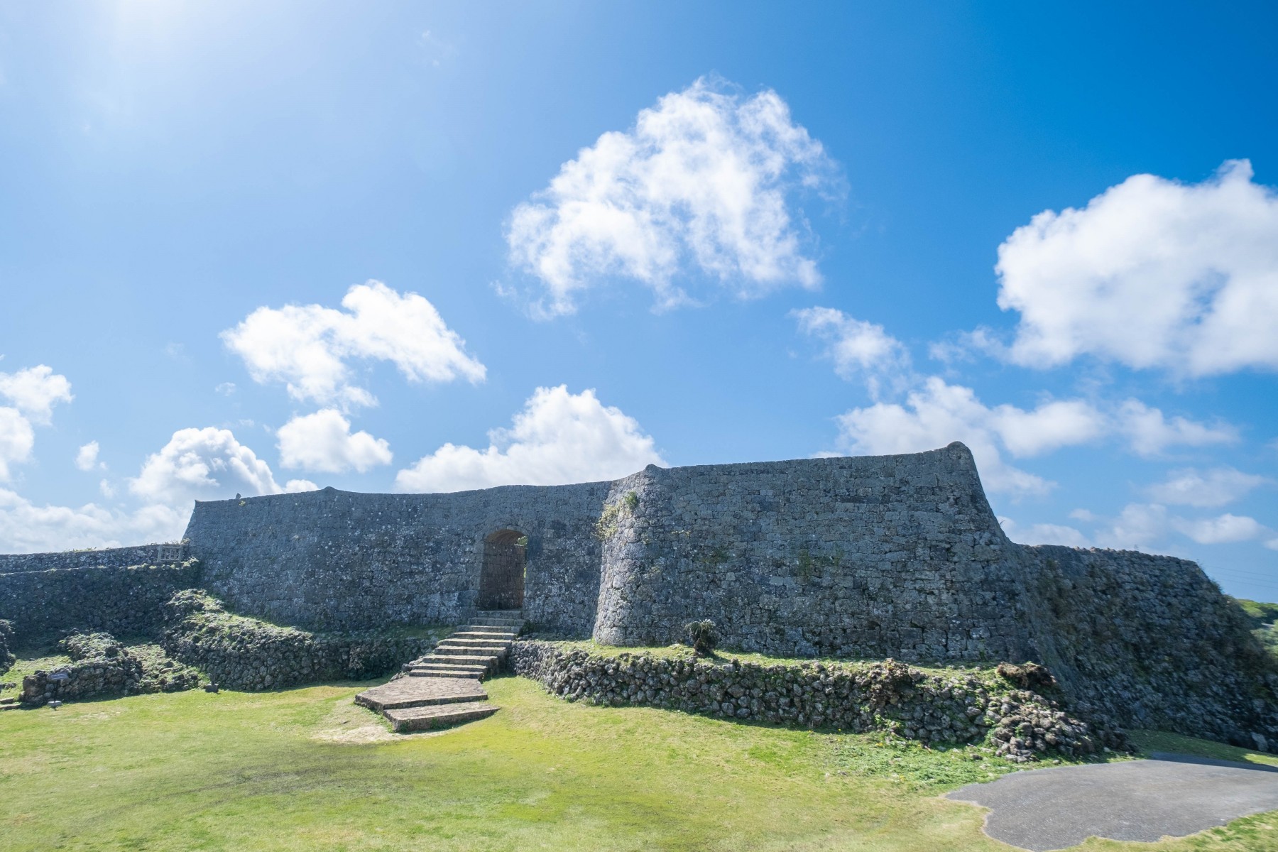 世界遺産 中城城跡 | スポット | 沖縄県北中城村観光情報サイト